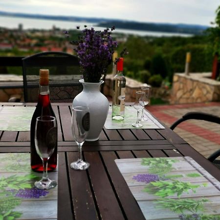 Panorama Resort Balatonfuered Buitenkant foto